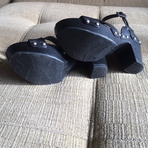 Black KORK-EASE sandals - Picture 3 of 4